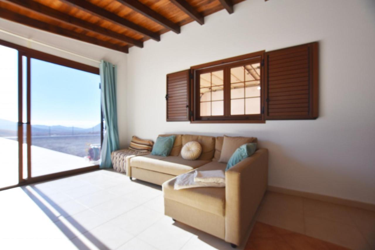 Book Jet - Window To Freedom Villa With Heated Pool Tuineje Exterior photo